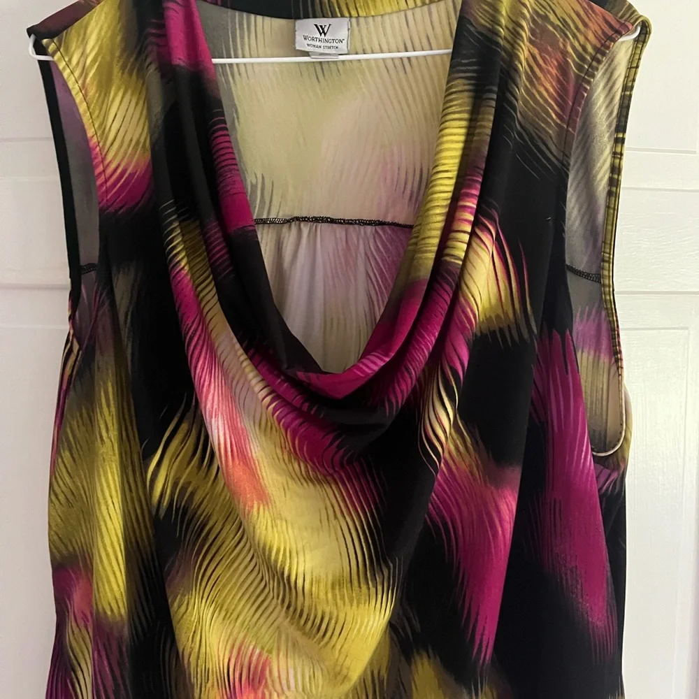 Woman’s Worthington 2x sleeveless stretch top with cowl neck. $12 - Picture 3 of 6